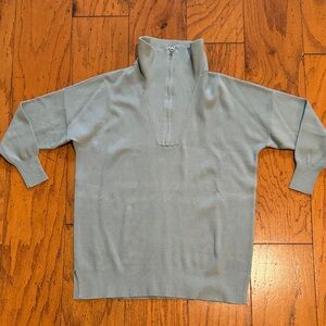 Never worn, super soft, sz. S tunic sweater from Pink Lily